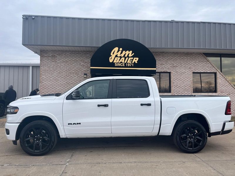 2025 RAM 1500 Laramie Crew Cab 4x4 5