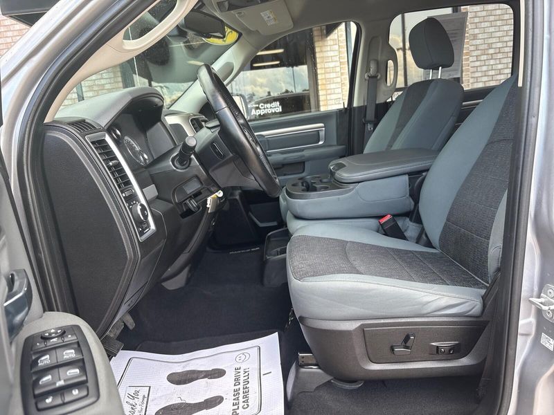 Used 2019 RAM 1500 Classic Big HornImage 3