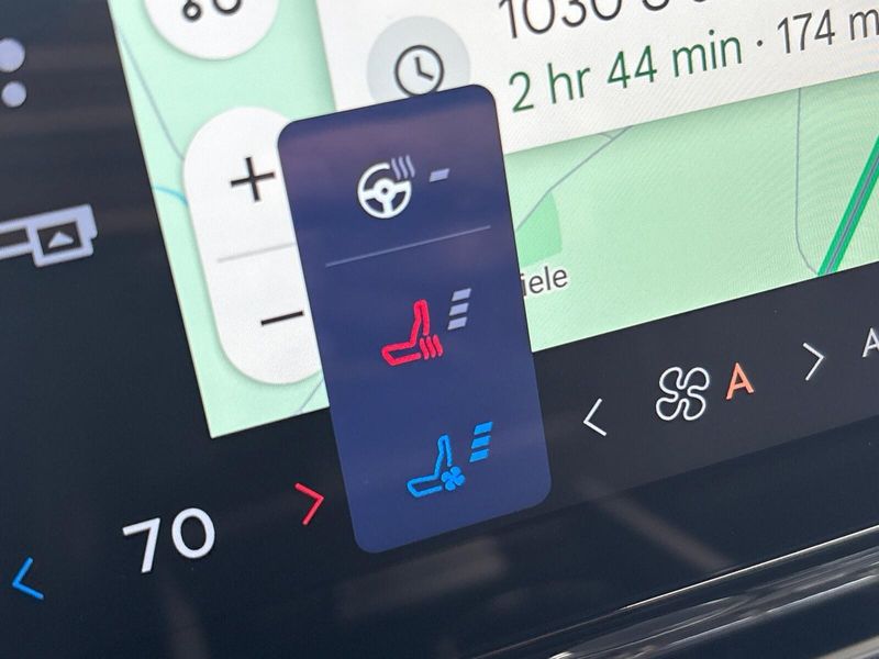 Used 2024 Lincoln Nautilus PremiereImage 21