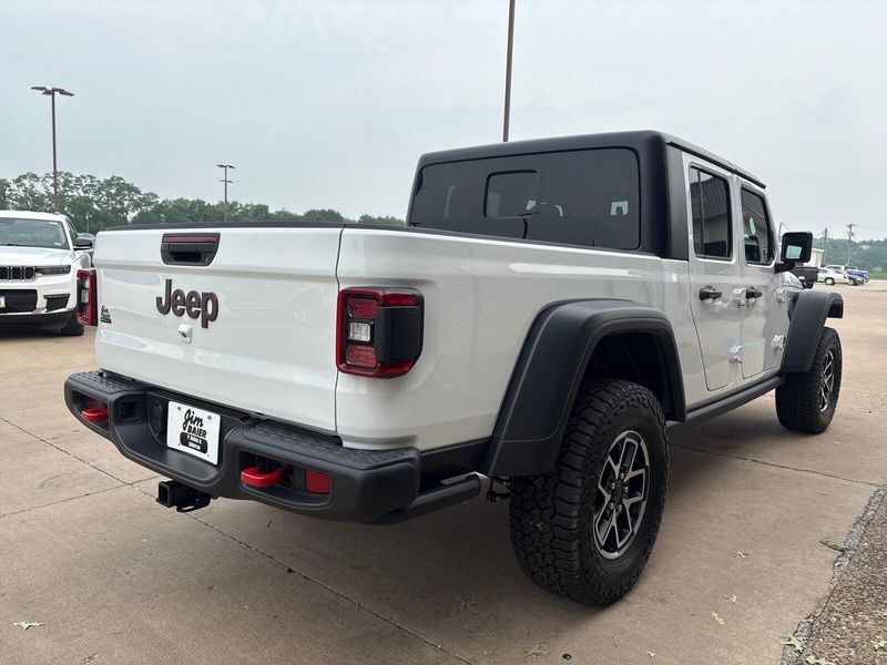 2025 Jeep Gladiator Rubicon 4x4Image 8