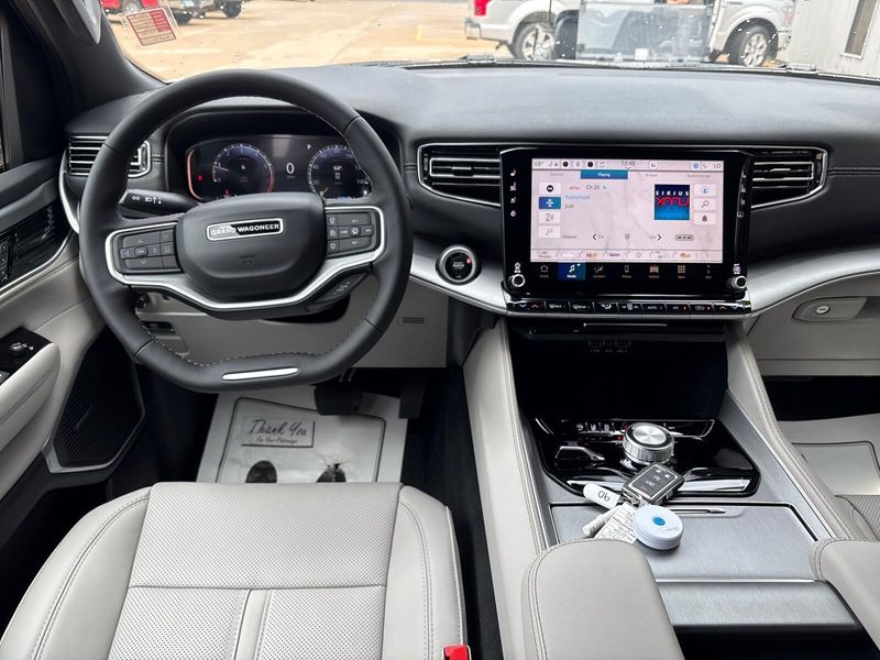 2026 Jeep Grand Wagoneer 4x4Image 6