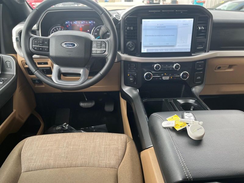 2023 Ford F-150 XLTImage 5
