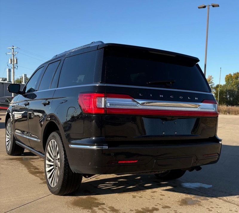 2021 Lincoln Navigator ReserveImage 3