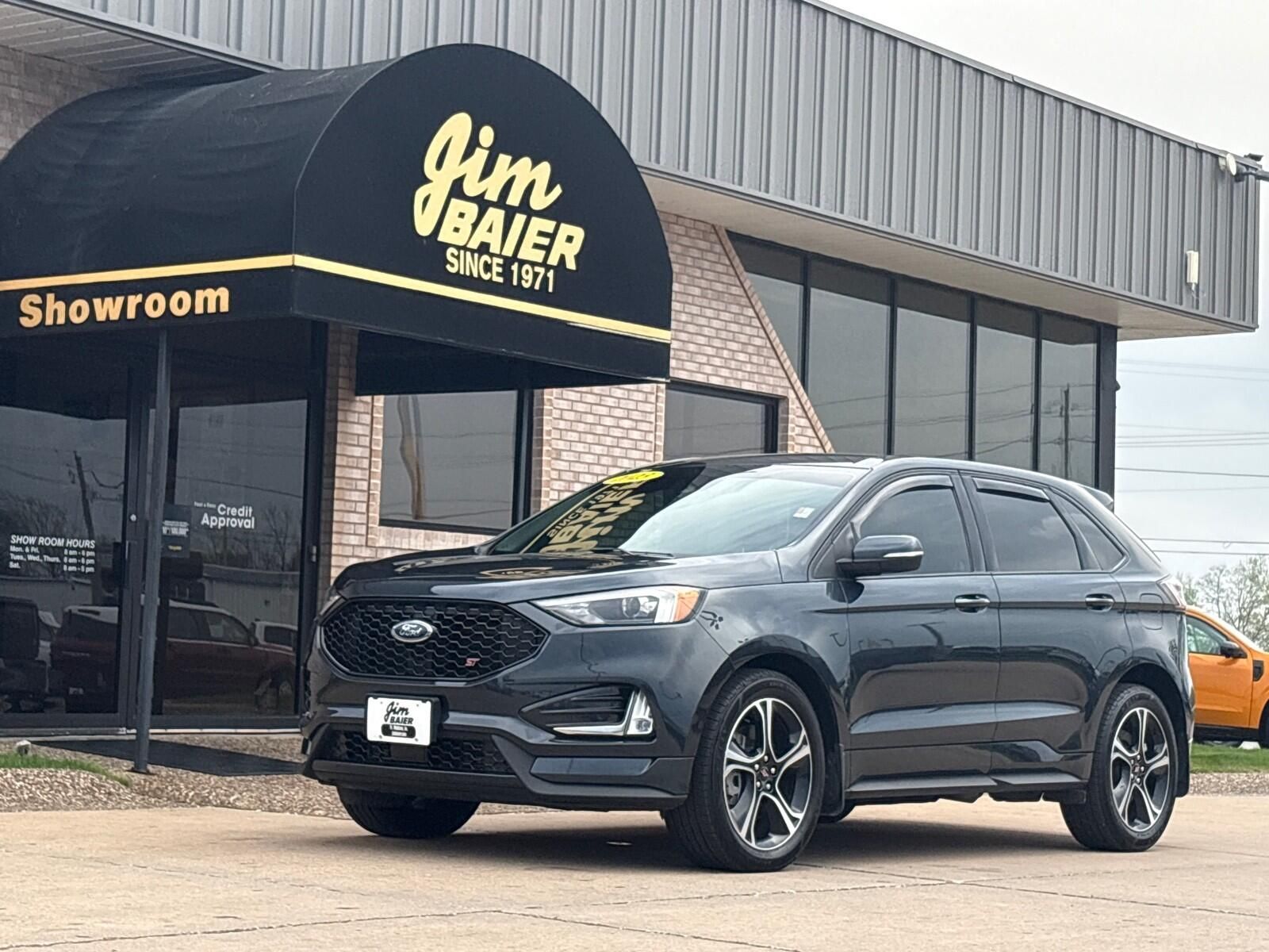 2023 Ford Edge