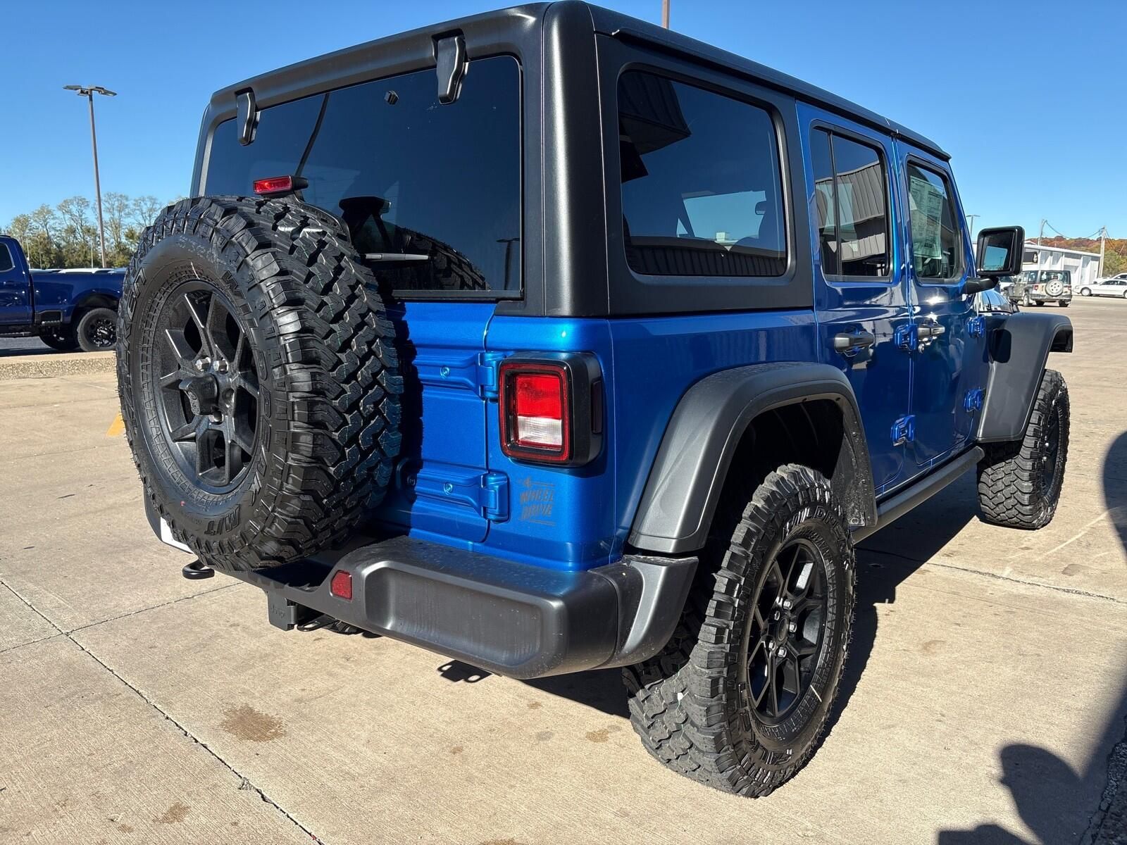 2026 Jeep Wrangler 4-Door Willys - Photo 8