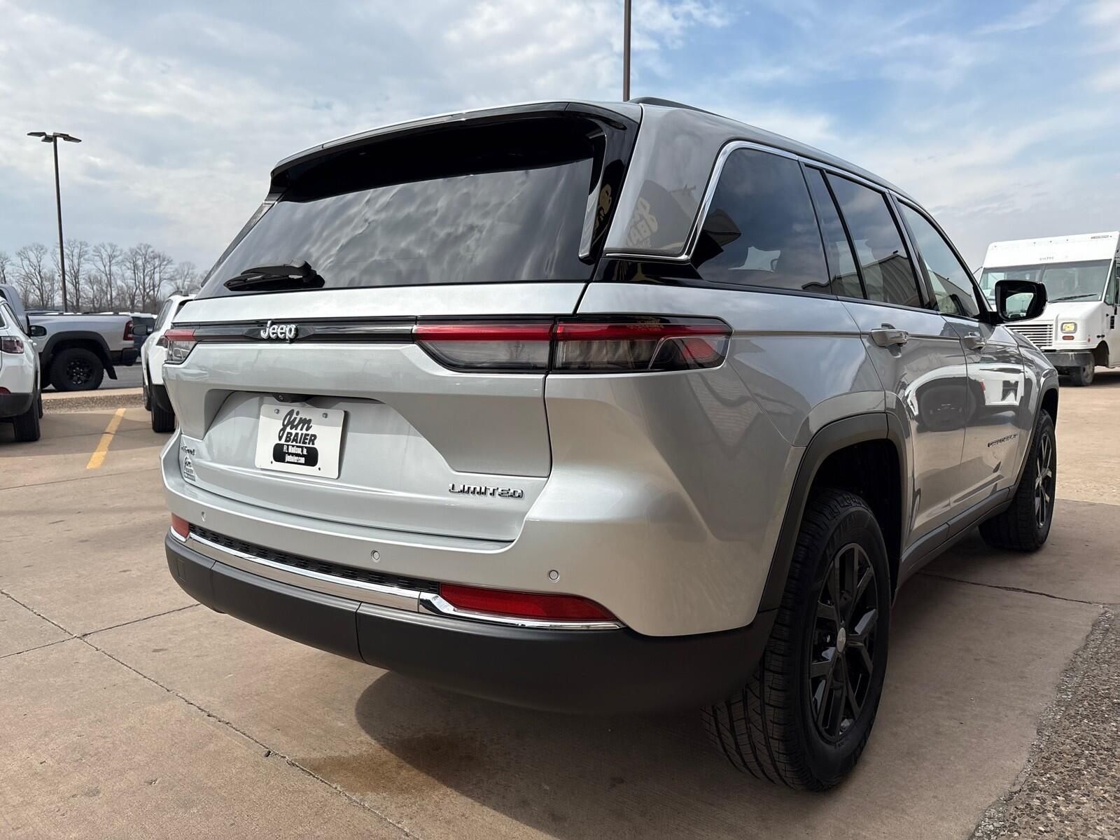 2023 Jeep Grand Cherokee Limited - Photo 9