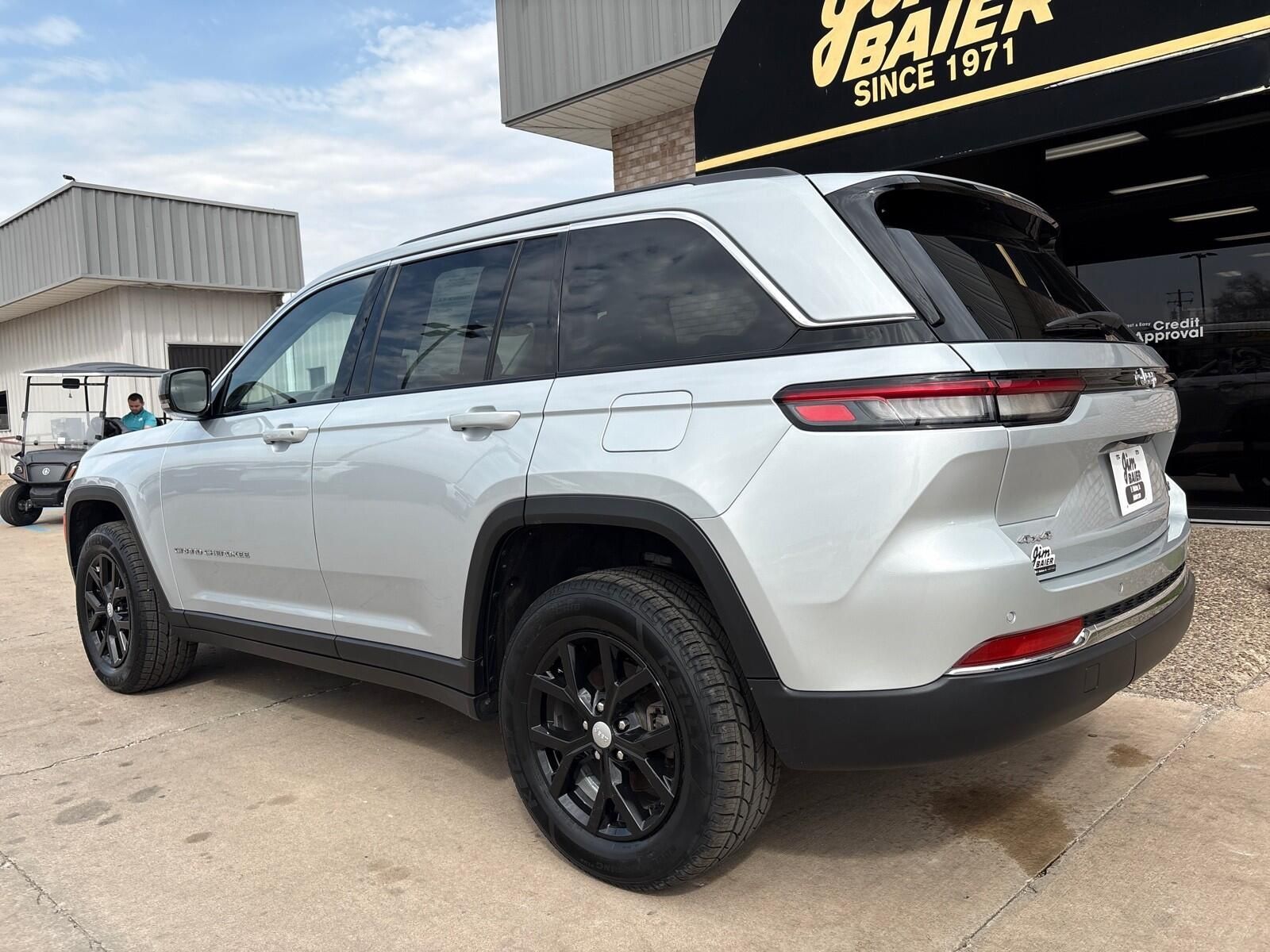 2023 Jeep Grand Cherokee Limited - Photo 11