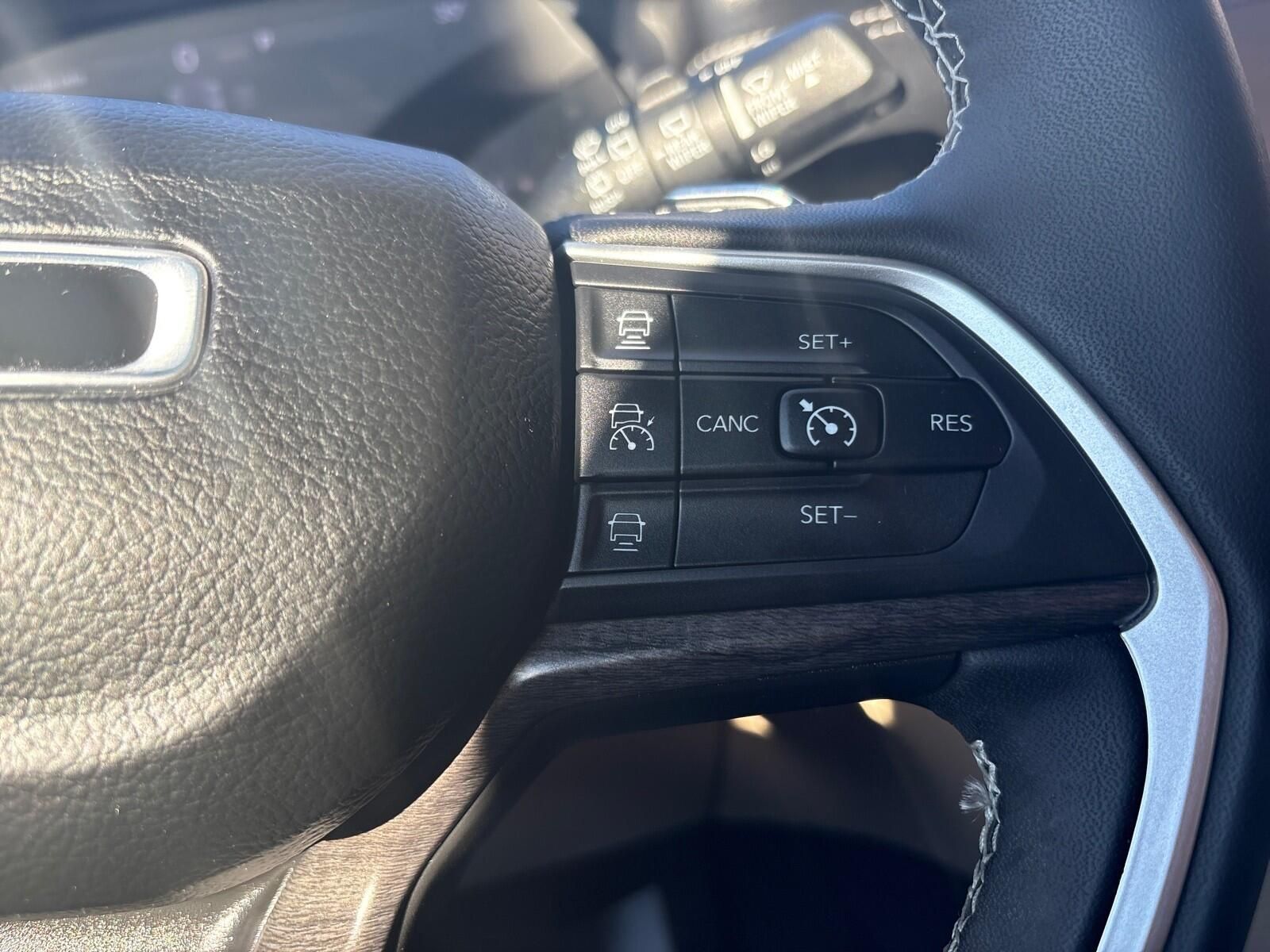 2024 Jeep Grand Cherokee Limited - Photo 16