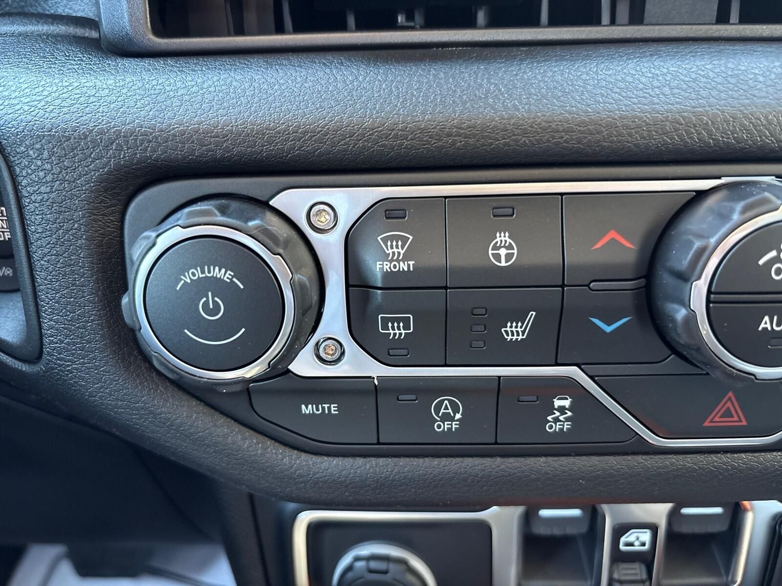 2026 Jeep Wrangler 4-Door Willys - Photo 17