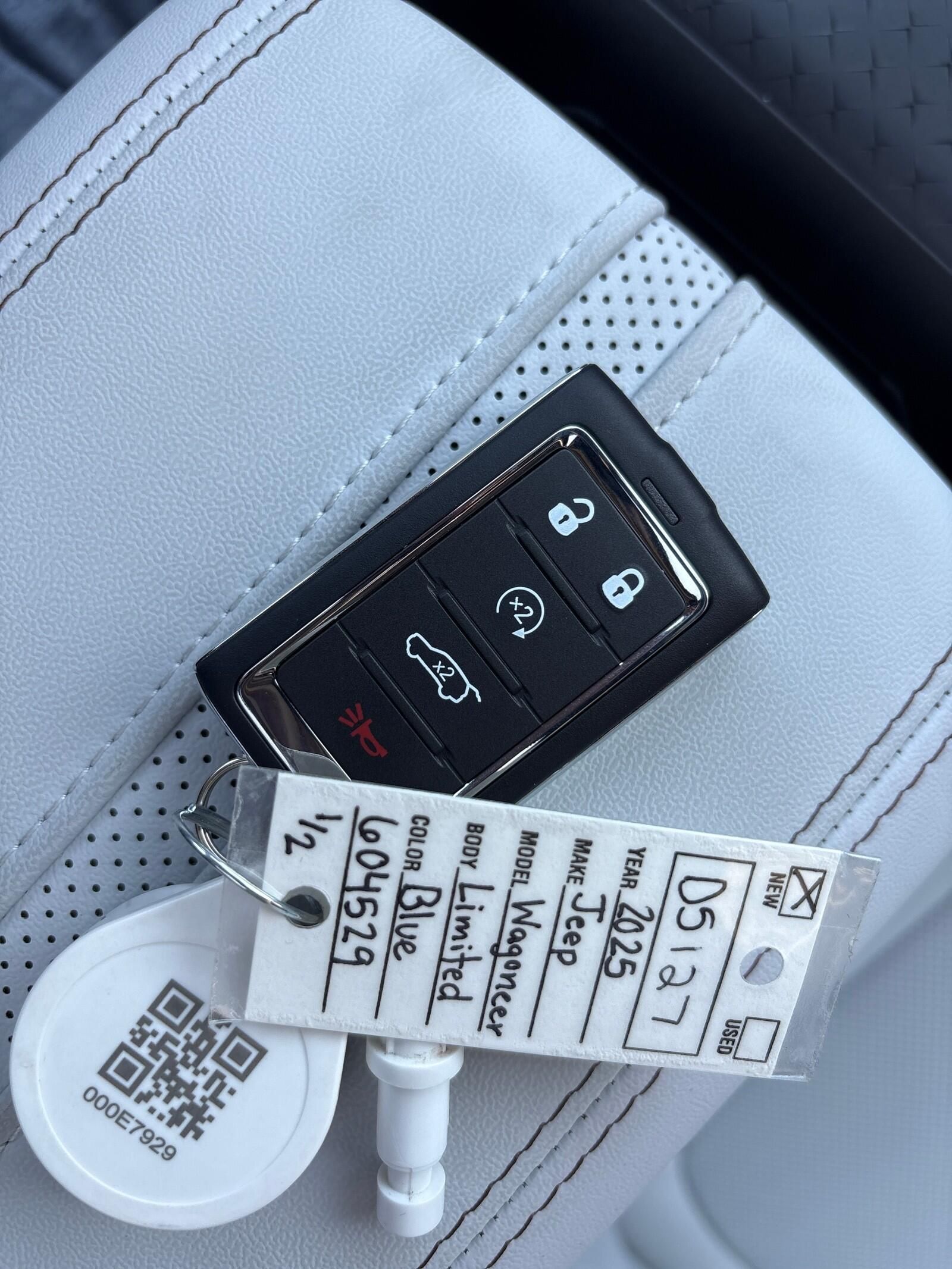 2025 Jeep Wagoneer S Limited - Photo 24