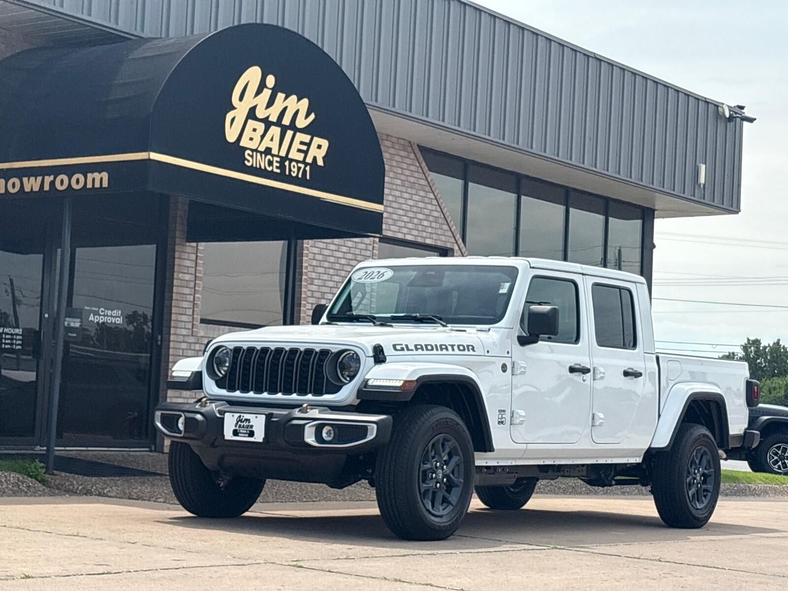 2026 Jeep Gladiator 85th Anniversary Edition Auto's photo