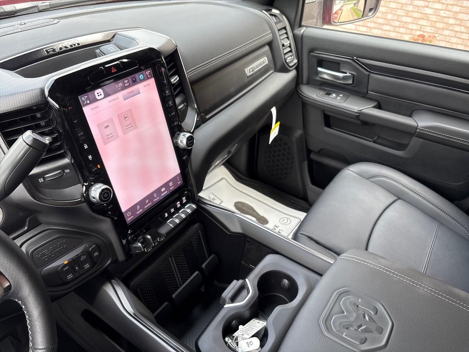 2026 RAM 2500 Rebel - Photo 17