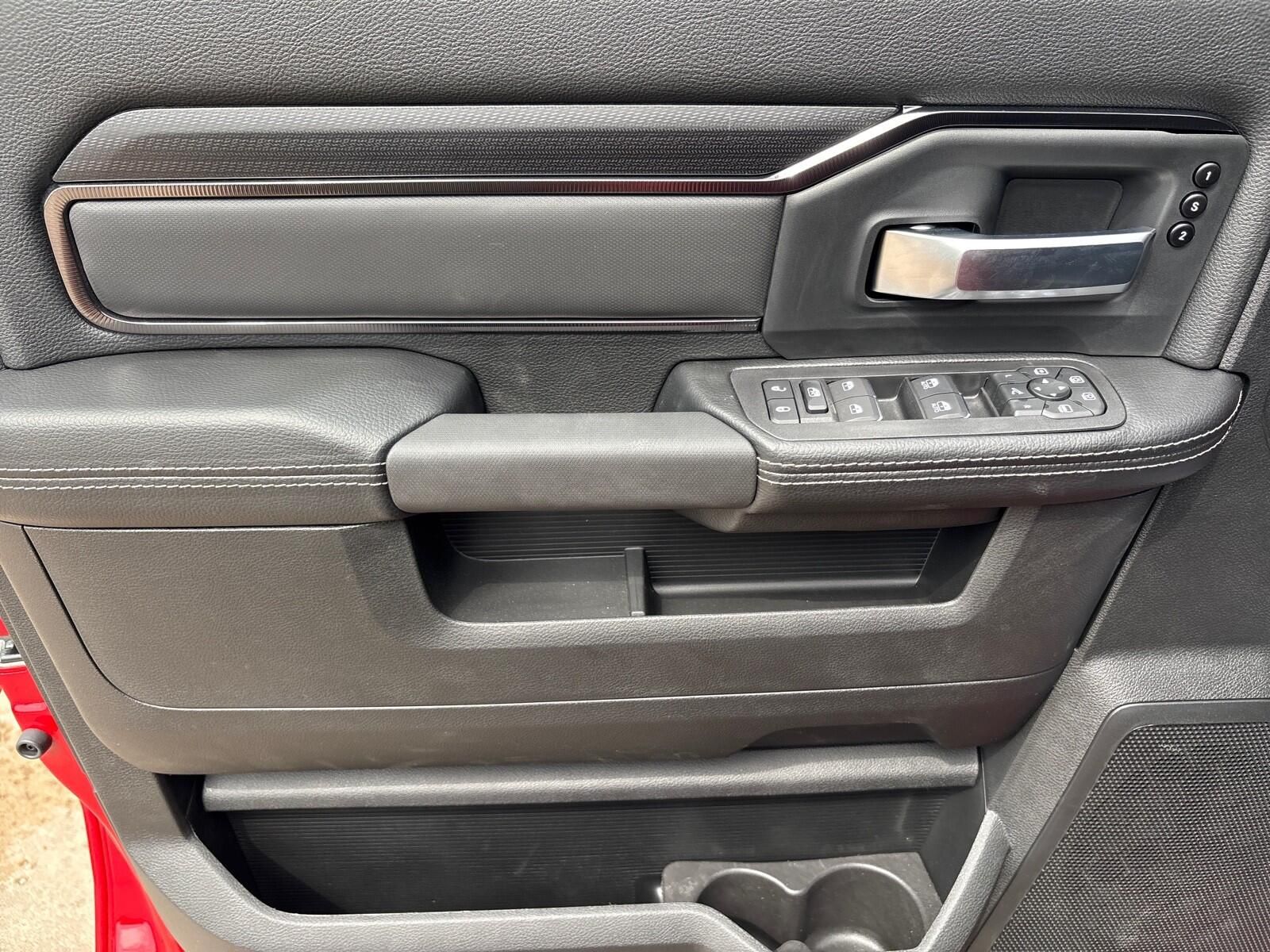 2026 RAM 2500 Rebel - Photo 13