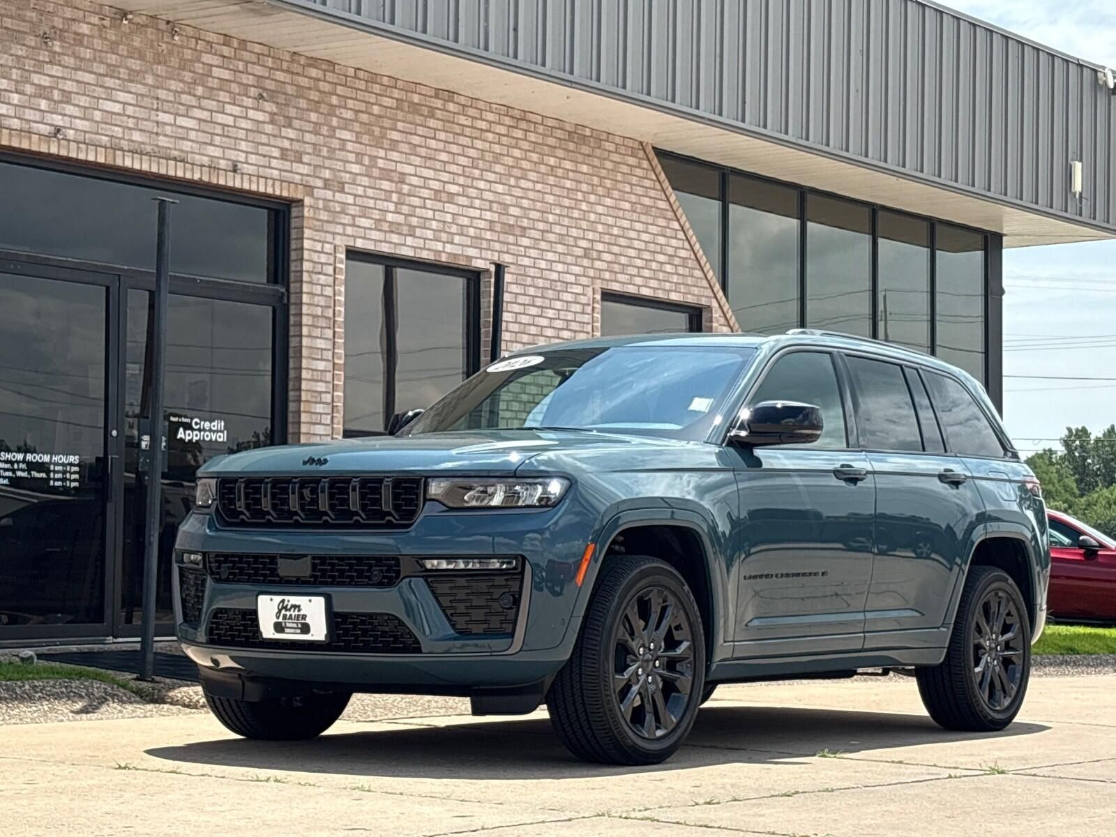 2026 Jeep Grand Cherokee Grand Cherokee Limited Reserve 4x4