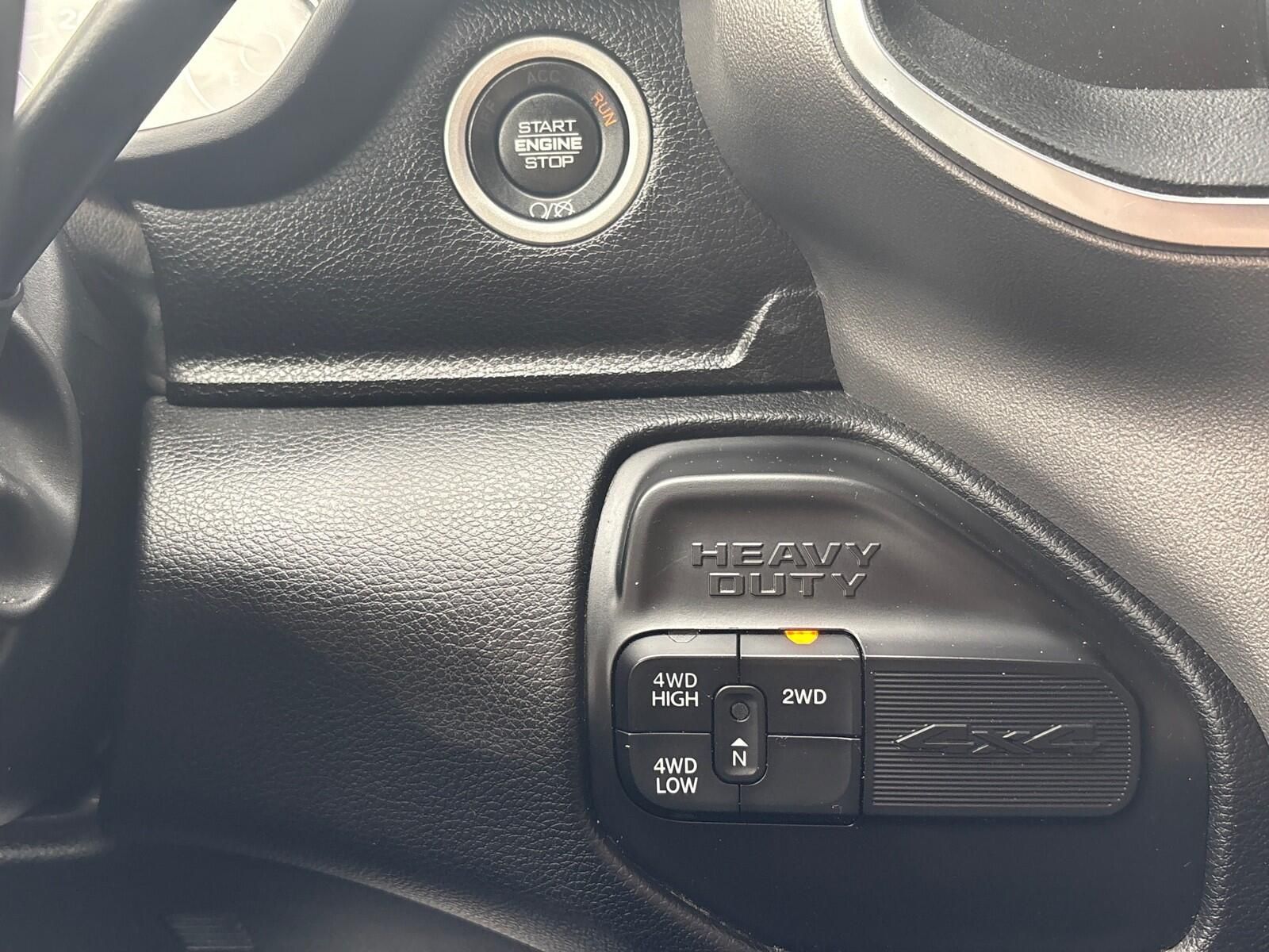 2024 RAM Ram 3500 Pickup Big Horn - Photo 18