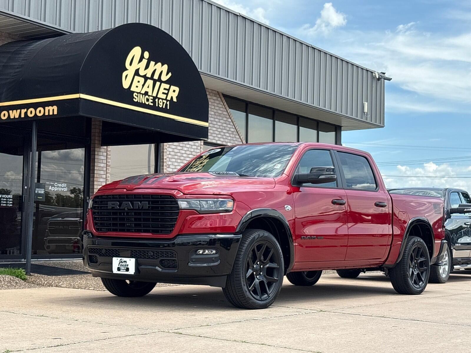 2026 RAM 1500 1500 Laramie Crew Cab 4x4 5'7' Box