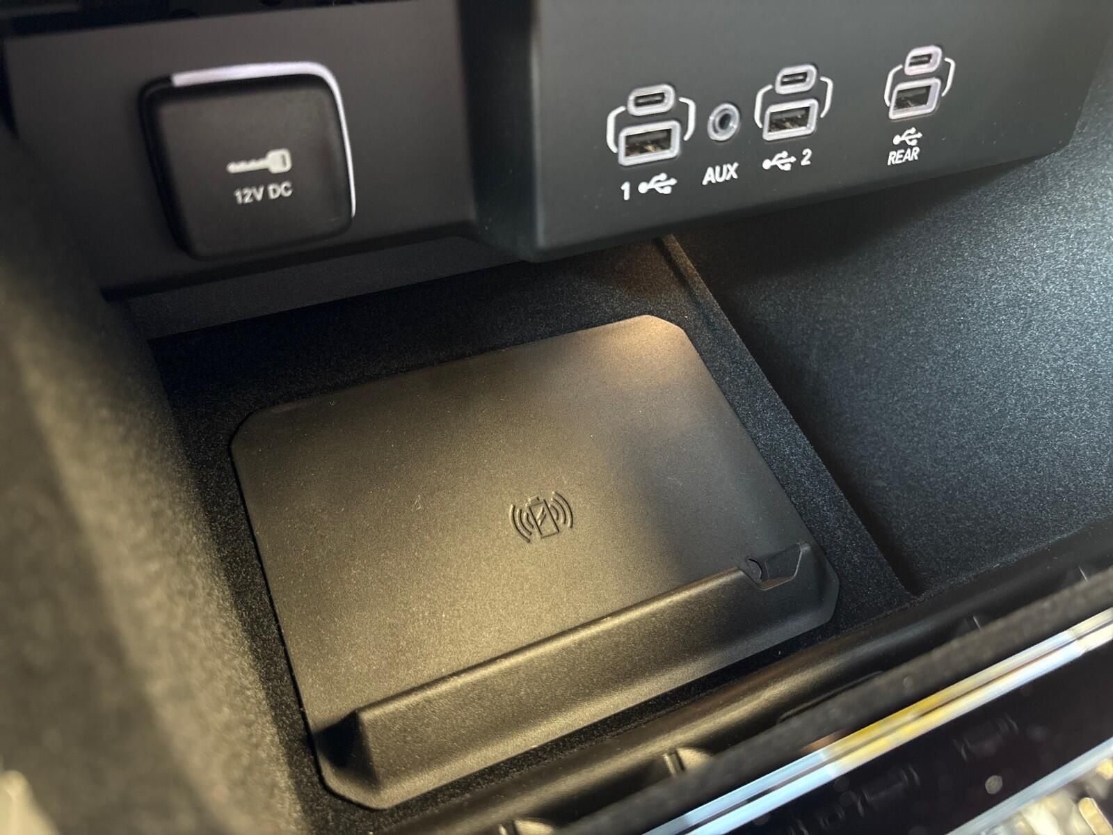 2025 Jeep Wagoneer L Series II - Photo 22