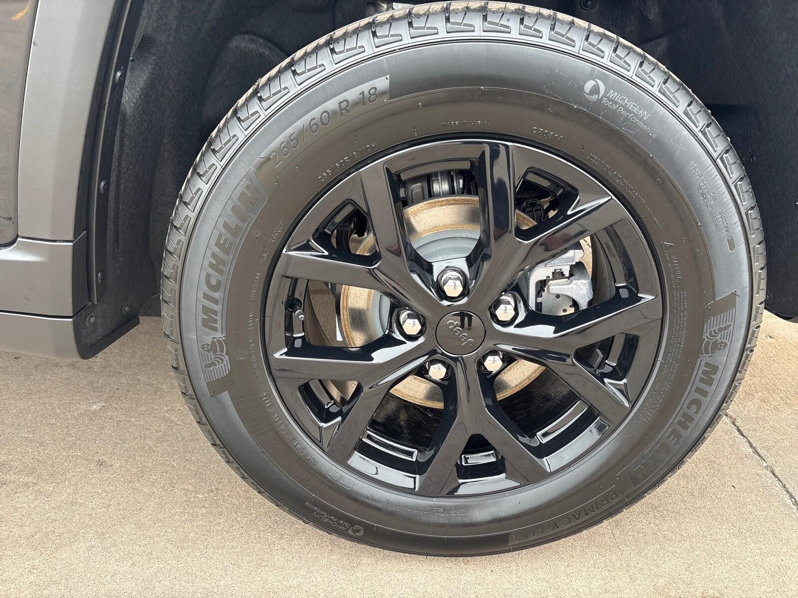 2026 Jeep Grand Cherokee Laredo - Photo 12
