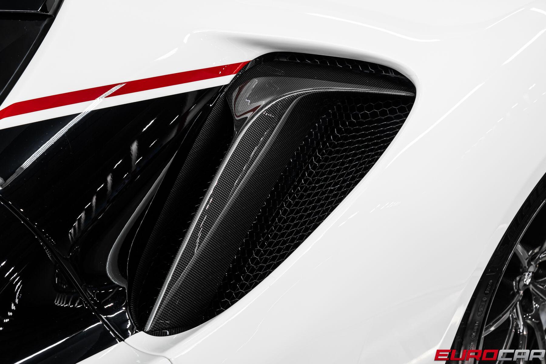 2021 Ferrari SF90 Stradale *TAILOR MADE * HUGE CARBON OPTIONS*Image 20