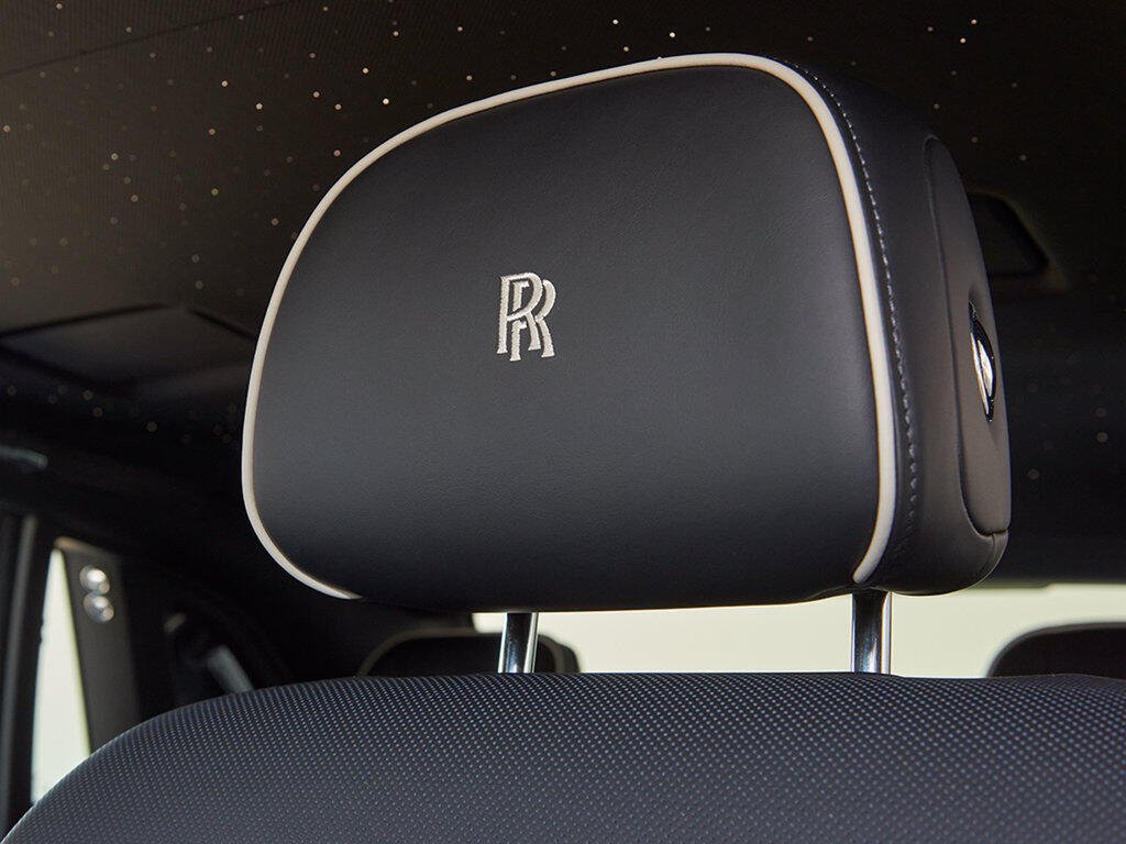 2026 Rolls-Royce Phantom Base - Photo 12