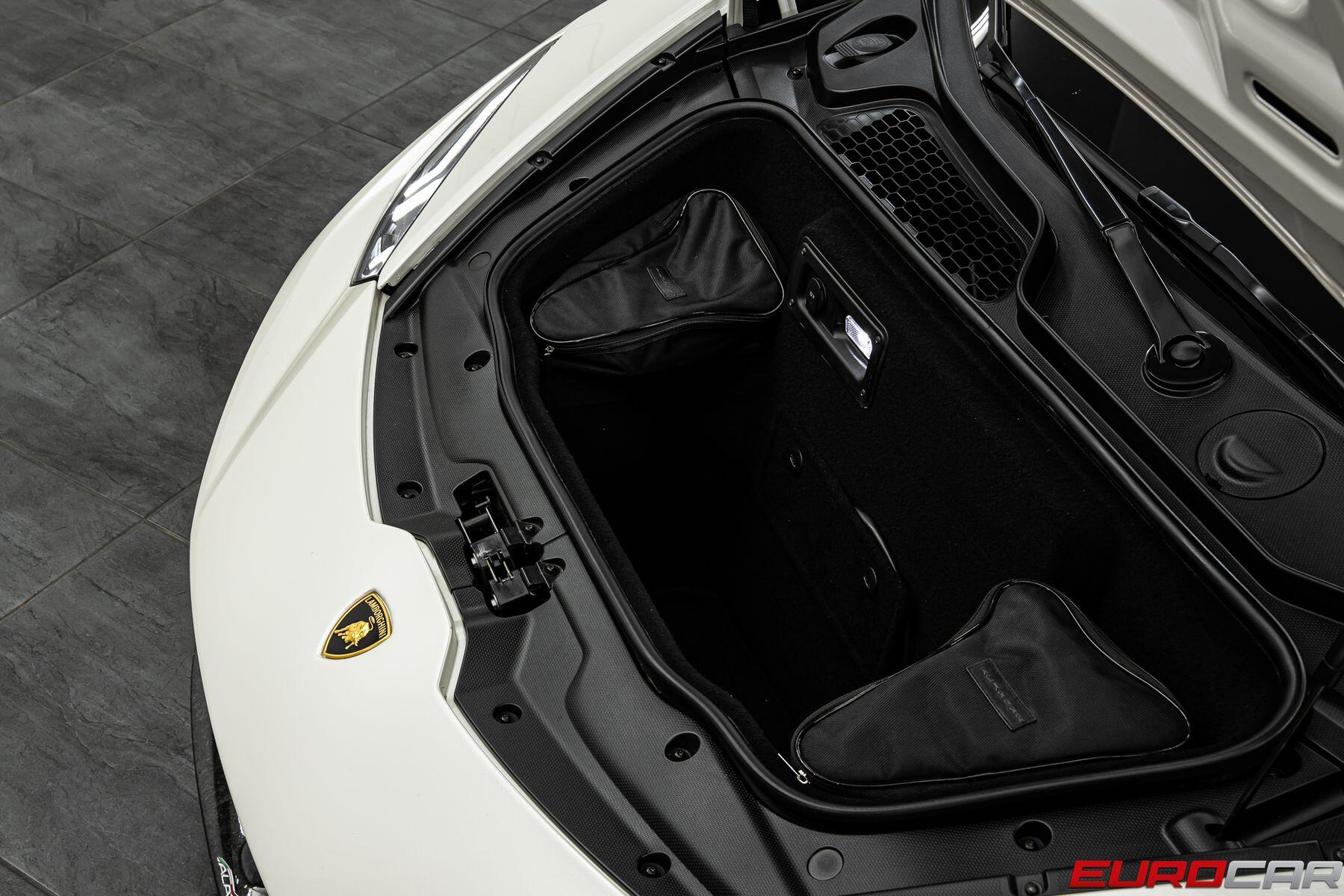 2018 Lamborghini Huracan Performante *CARBON BUCKET SEATS * FRONT PPF*Image 10