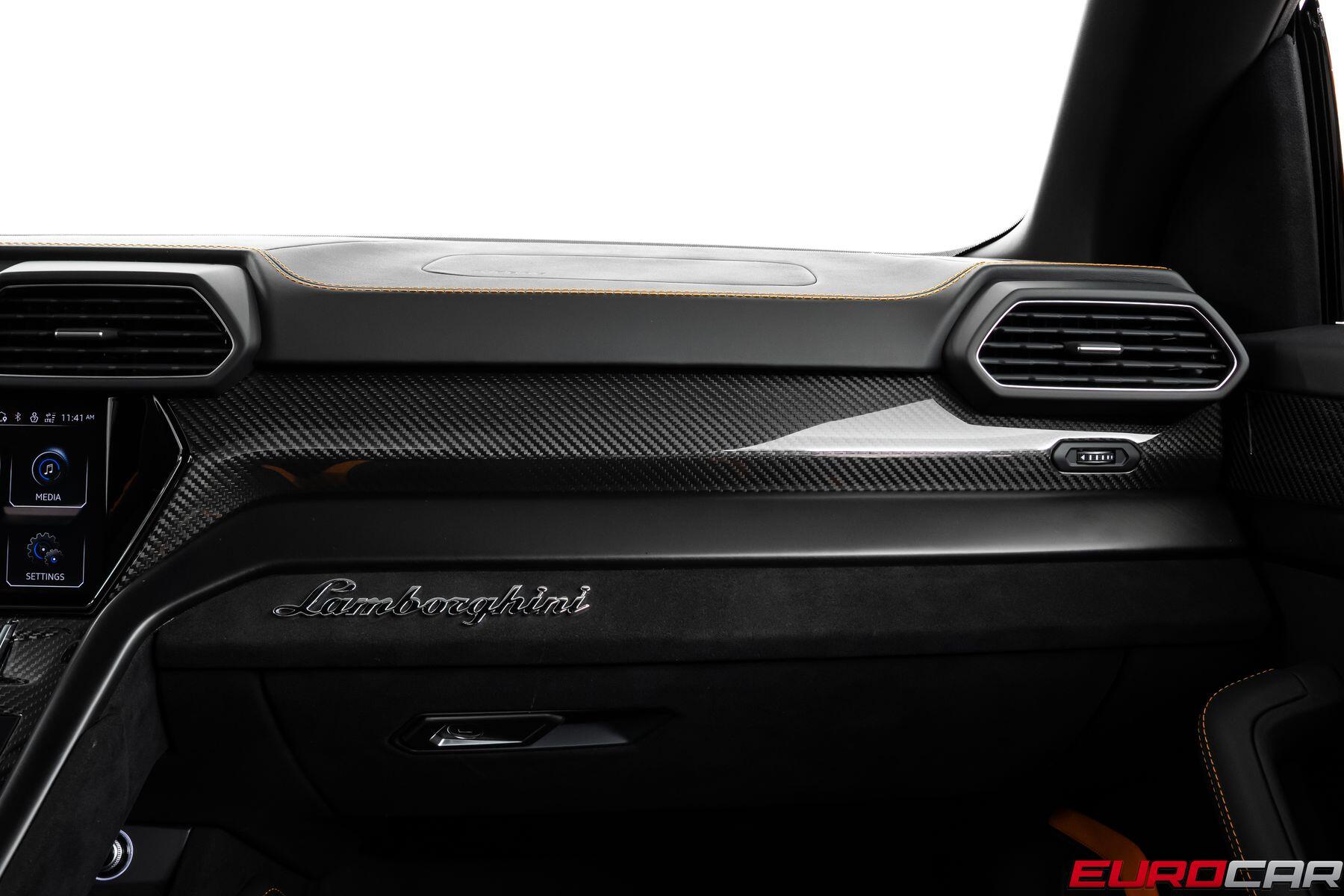 2024 Lamborghini Urus Performante *HUGE CARBON OPTIONS * PANORAMIC ROOF*Image 36