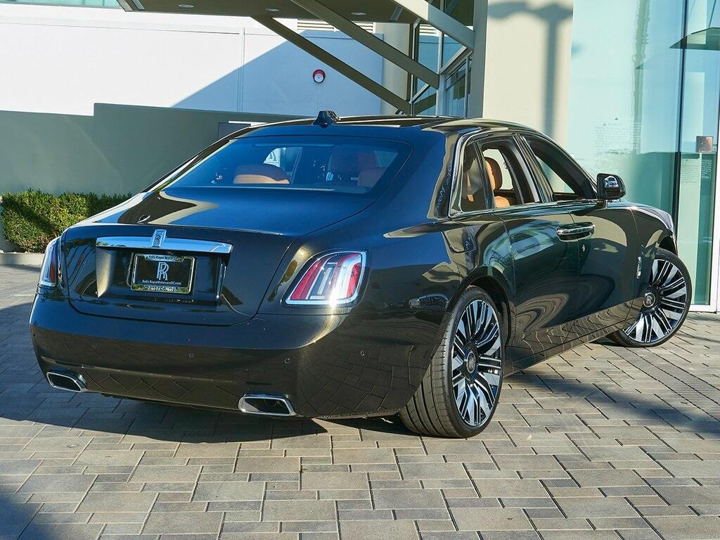 2026 Rolls Royce Ghost RR photo 2