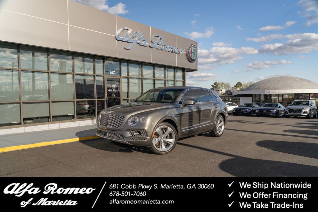 Used 2018 Bentley Bentayga Base with VIN SJAAC2ZV3JC018466 for sale in Marietta, GA