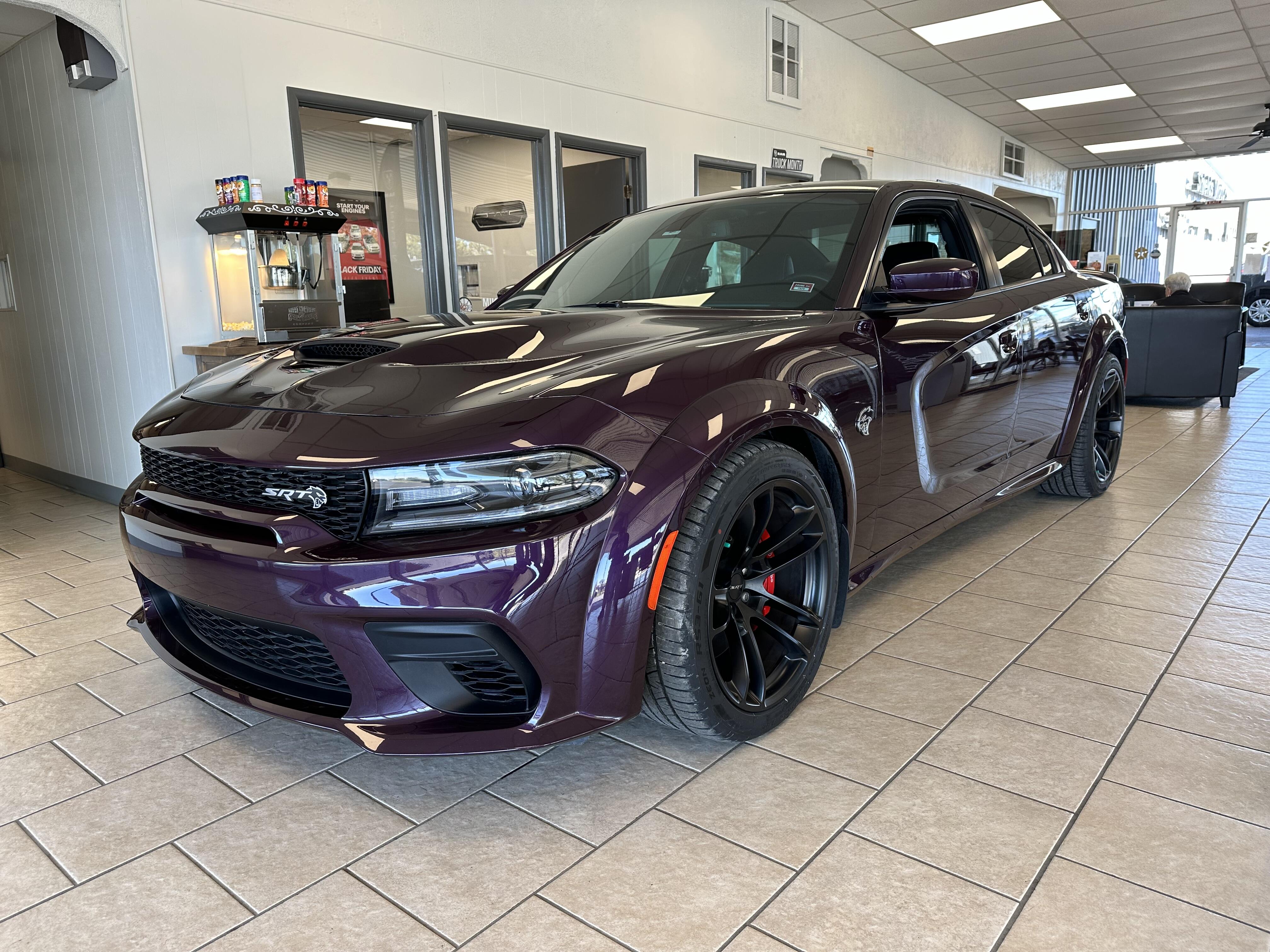 Used 2020 Dodge Charger SRT with VIN 2C3CDXL9XLH182976 for sale in Chanute, KS