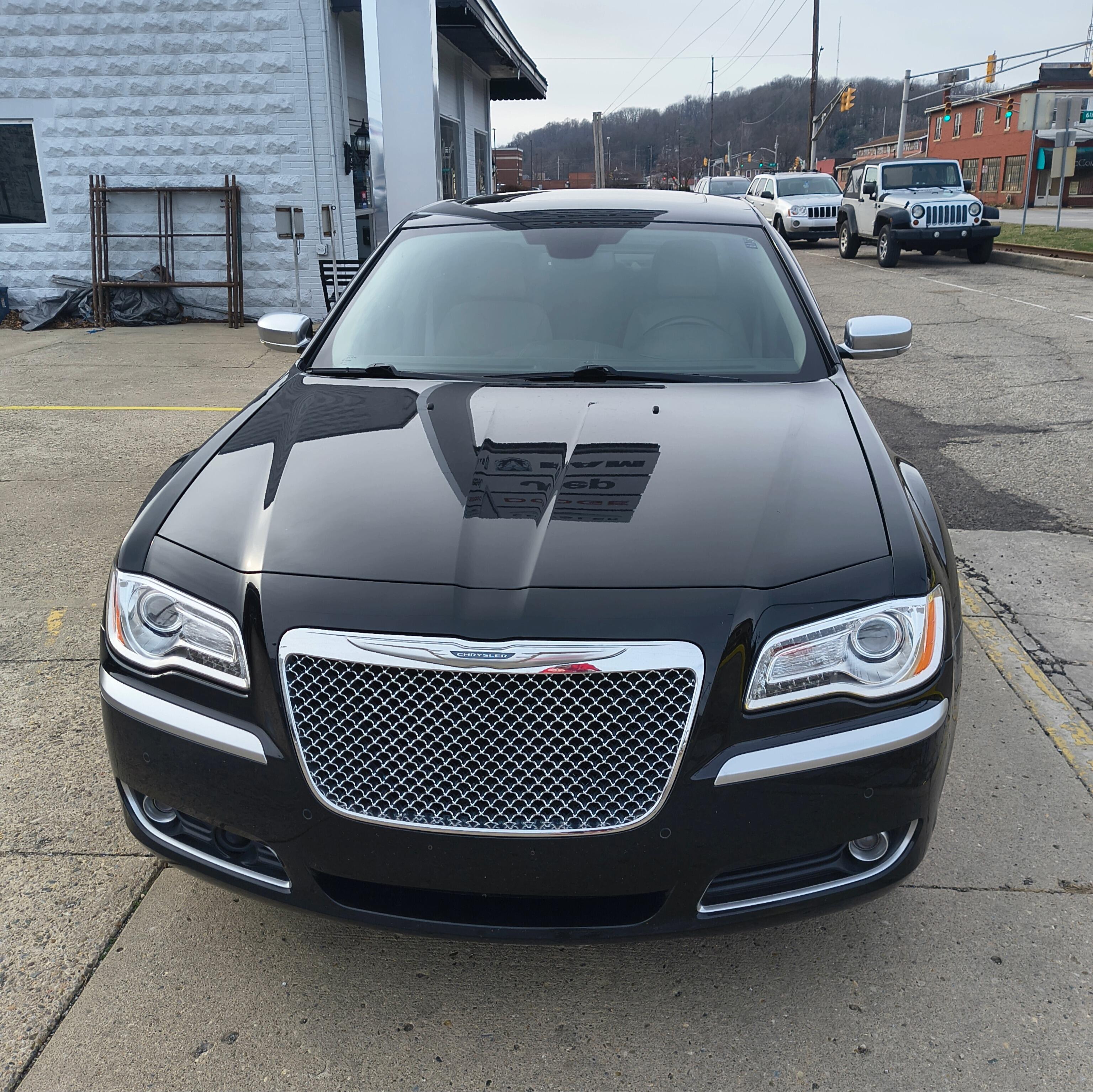 Used 2013 Chrysler 300 Luxury Series with VIN 2C3CCASG0DH567836 for sale in Connersville, IN