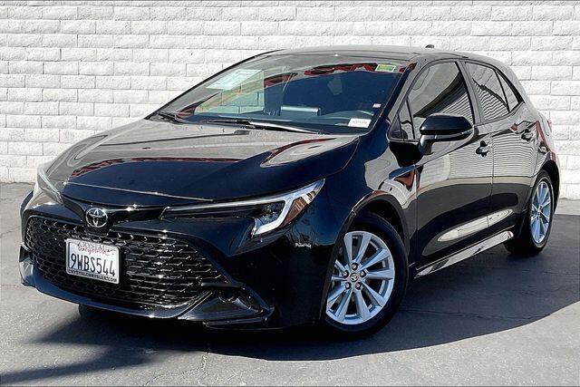 2025 Toyota Corolla Hatchback SE