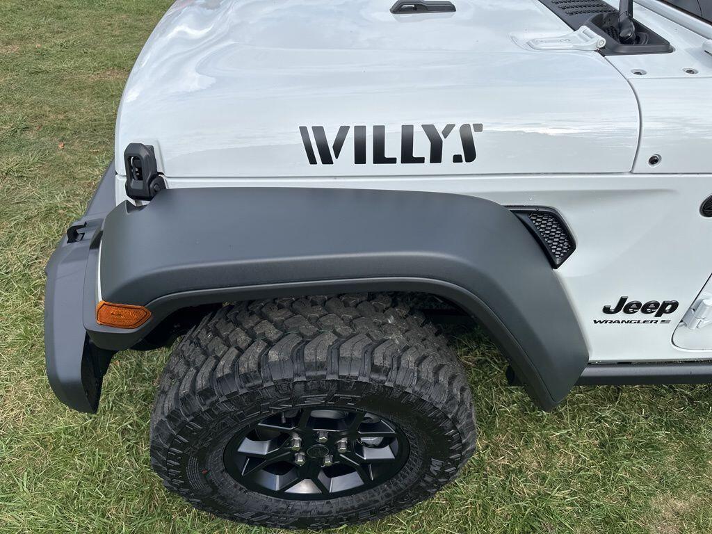 2026 Jeep Wrangler 2-Door Willys - Photo 15