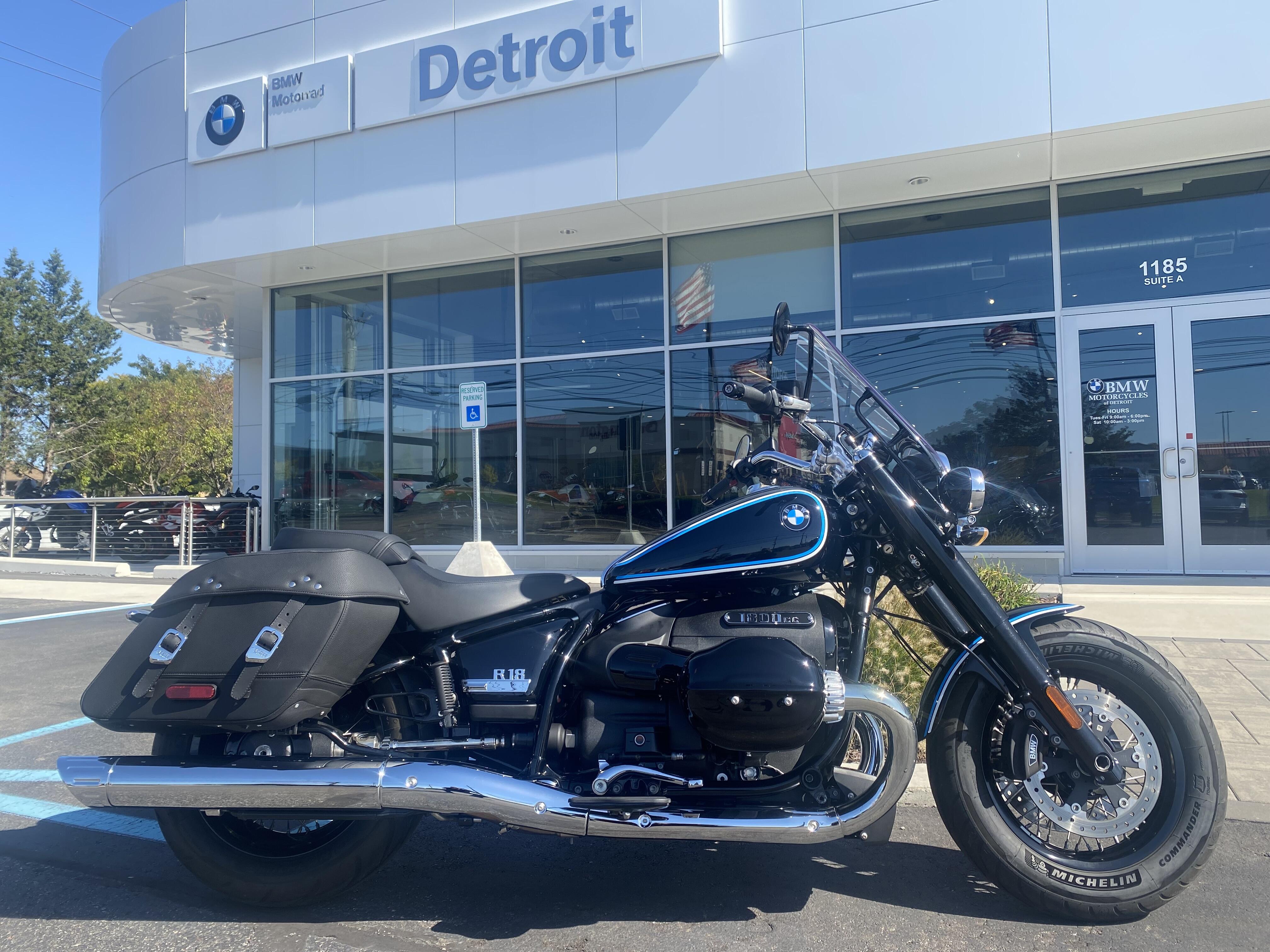 2023 BMW R18 CLASSIC