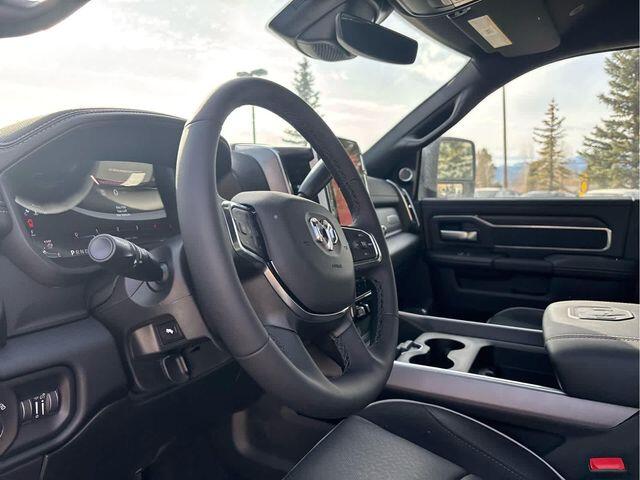 2025 RAM 3500 Laramie - Photo 20