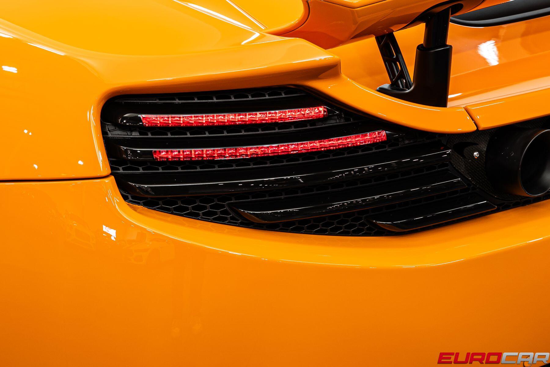 2013 McLaren MP4-12C Spider *ONLY 901 MILES * CARBON STEERING WHEEL*Image 26