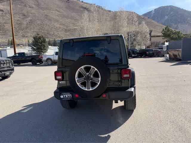 2023 Jeep Wrangler 4-Door Sahara - Photo 11