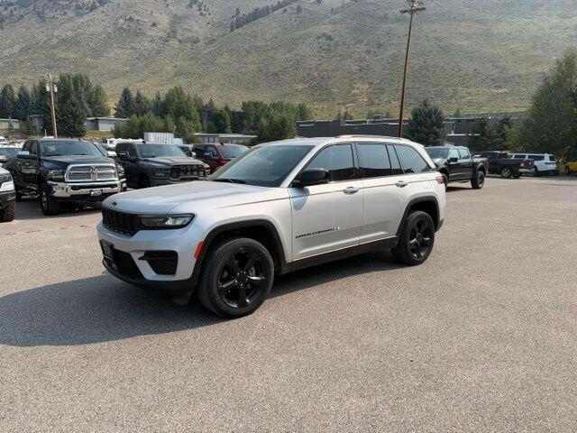 2023 Jeep Grand Cherokee