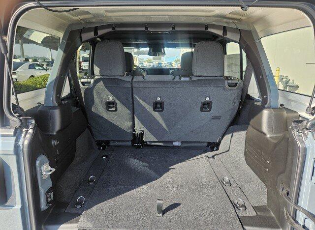 2026 Jeep Wrangler 4-Door Willys - Photo 12