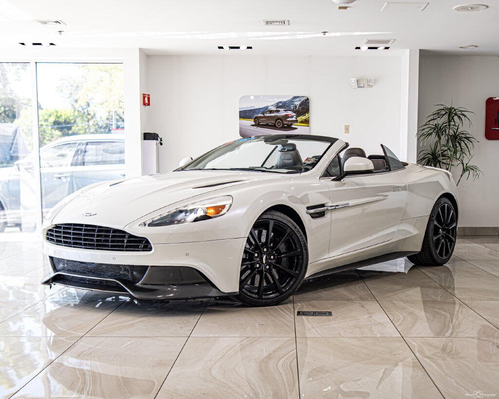 2016 Aston Martin Vanquish
