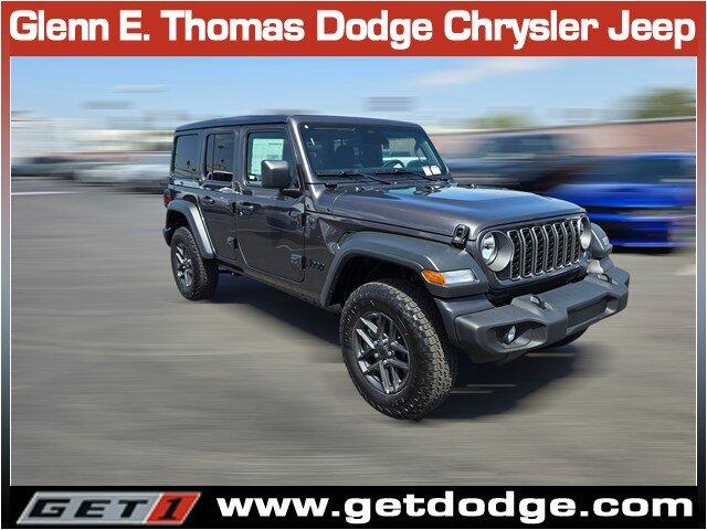 2025 Jeep Wrangler 4-Door Sport S's photo