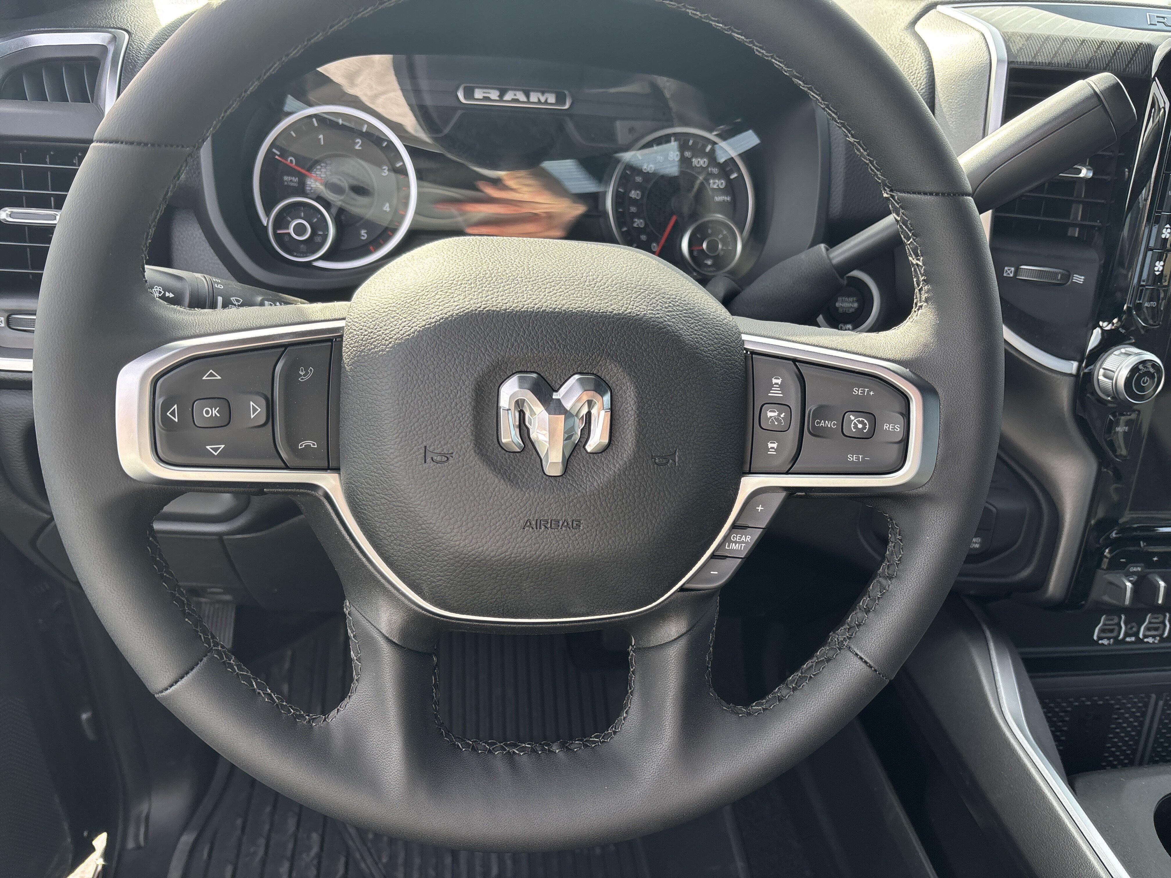 2026 RAM 2500 Big Horn - Photo 17