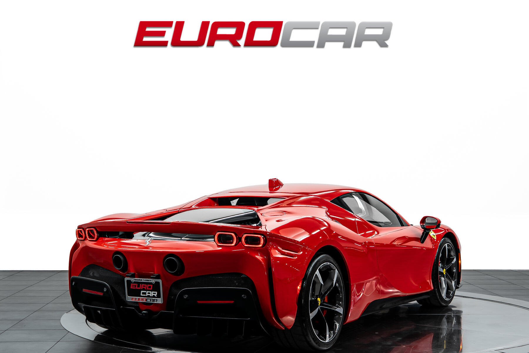 2021 Ferrari SF90 Stradale *CARBON STEERING WHEEL * FULL ELECTRIC SEATS*Image 5