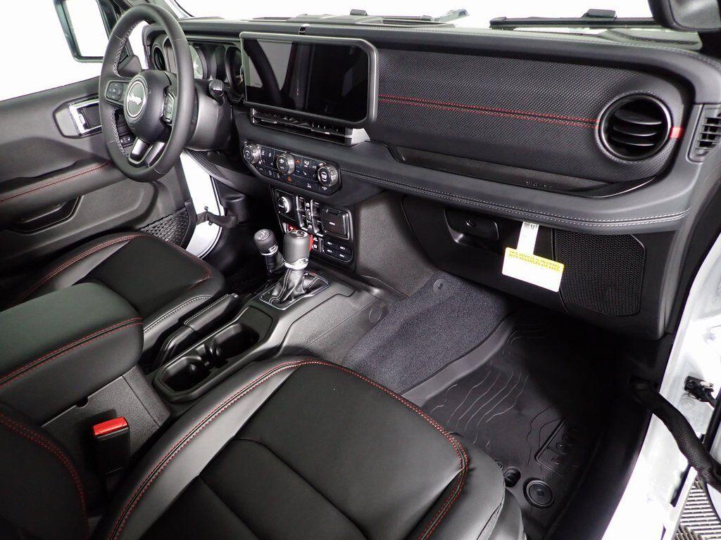 2026 Jeep Wrangler 4-Door Rubicon - Photo 32