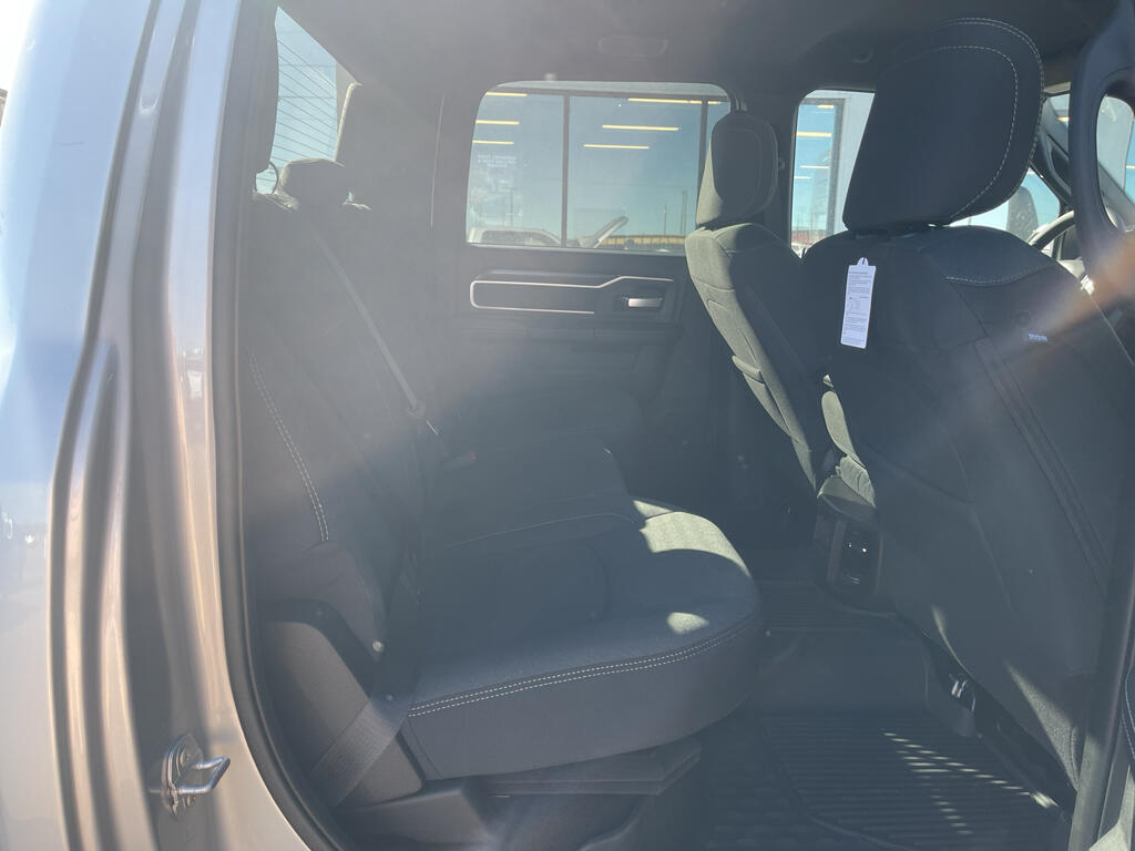 2026 RAM 2500 Big Horn - Photo 12