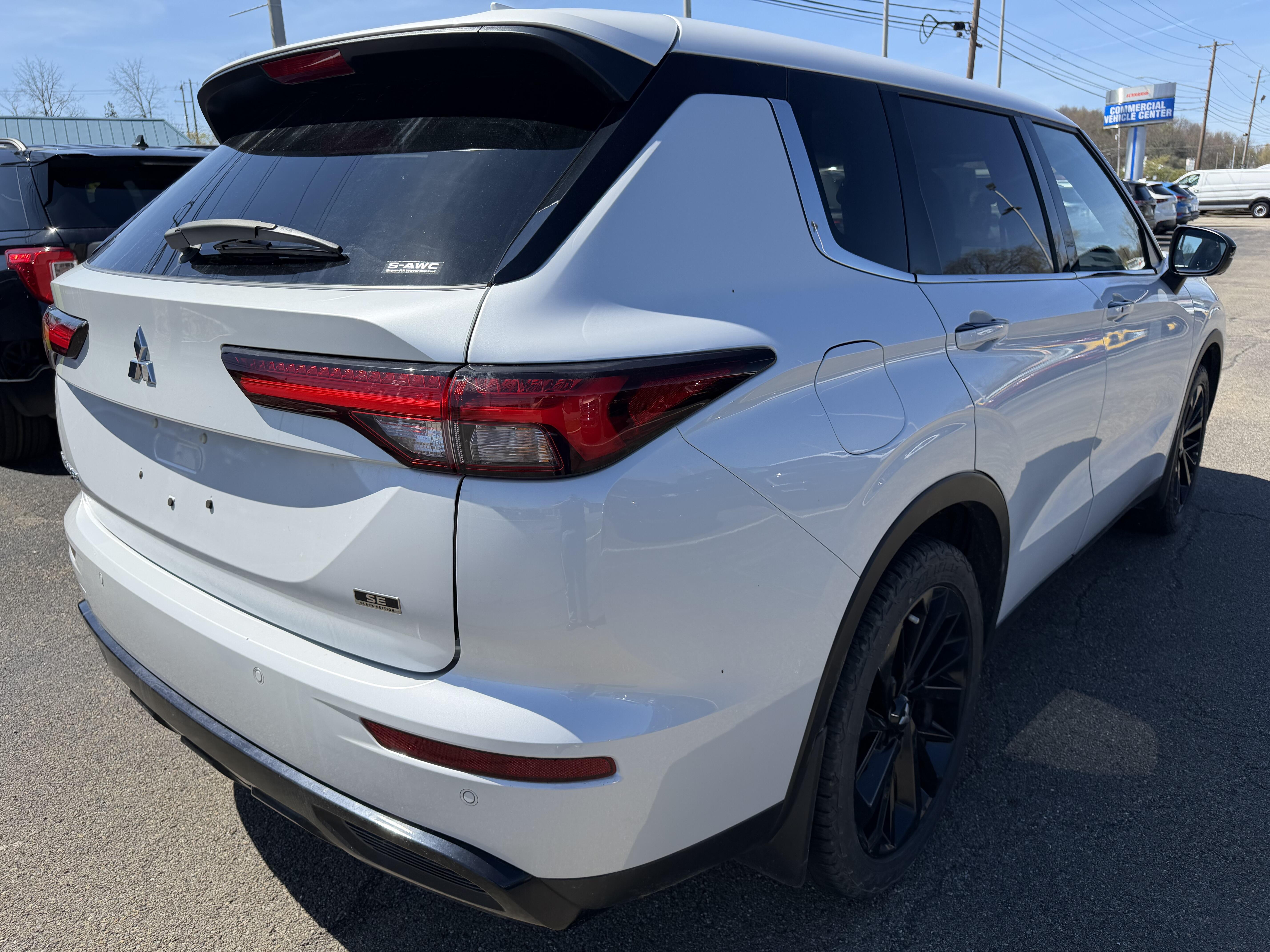 Used 2023 Mitsubishi Outlander SE Black Edition with VIN JA4J4UA80PZ055584 for sale in Sayre, PA