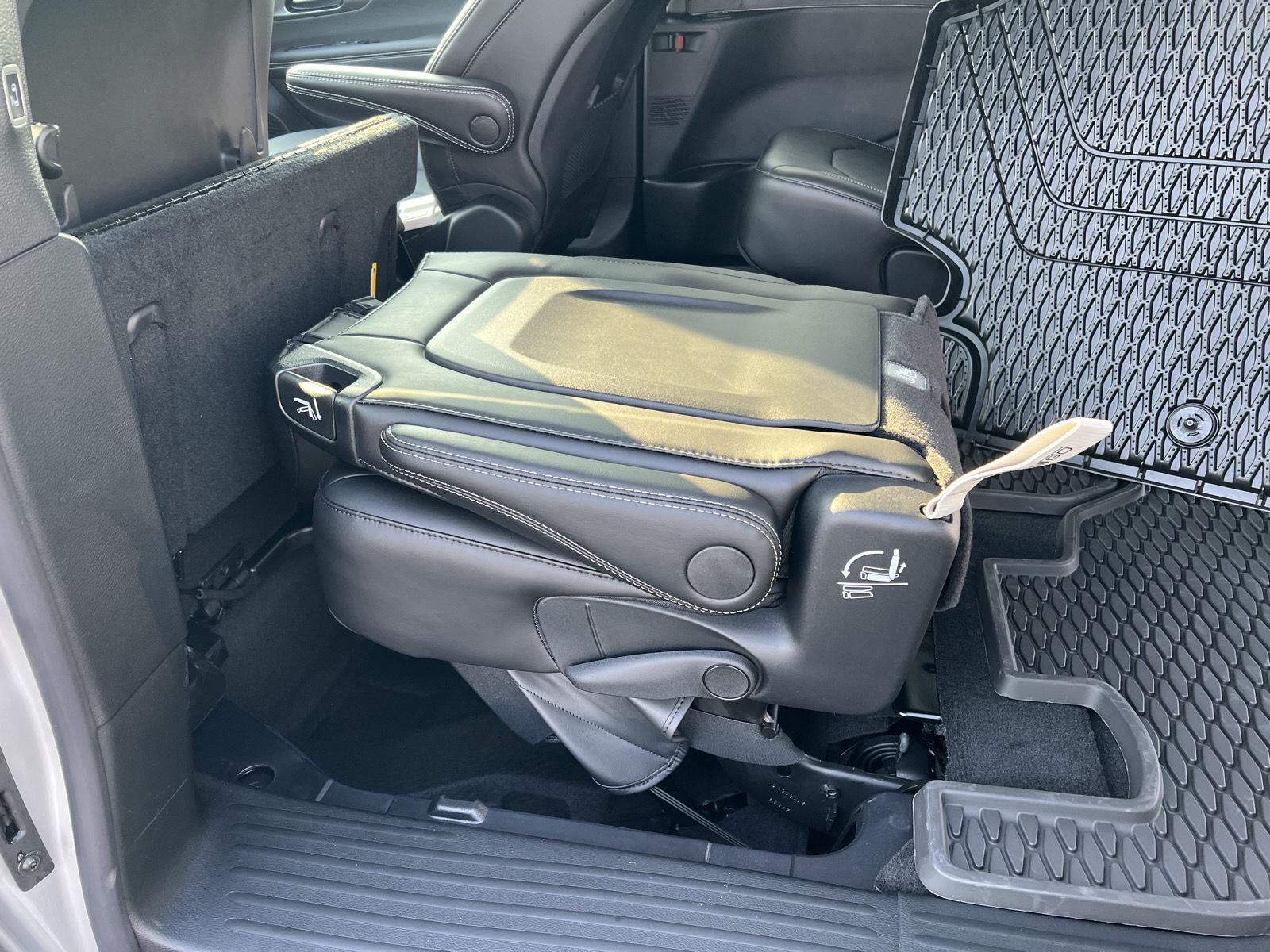 2026 Chrysler Voyager LX - Photo 46