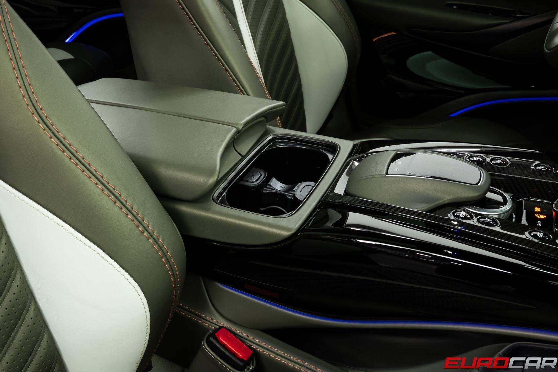 2023 Aston Martin DBX 707 *SPECIAL FACTORY PAINT * PANORAMIC ROOF*Image 33