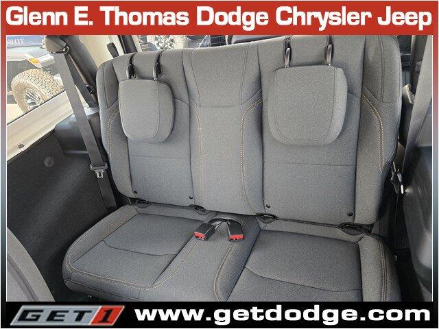 2026 Jeep Wrangler 2-Door Willys - Photo 12