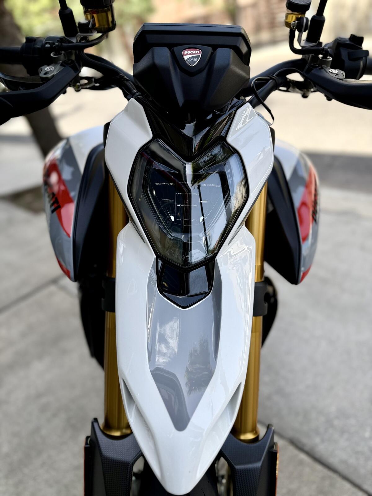 New 2027 Ducati HYPERMOTARD V2 SP 