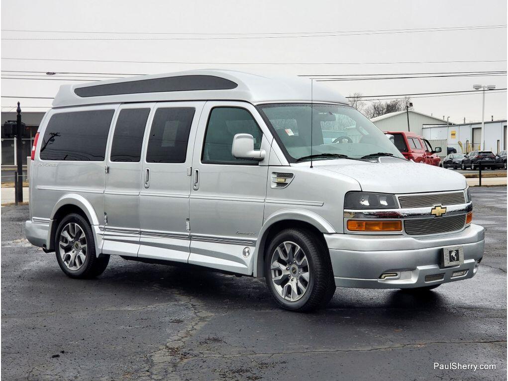 2023 Chevrolet Express Cargo Work Van - Photo 21